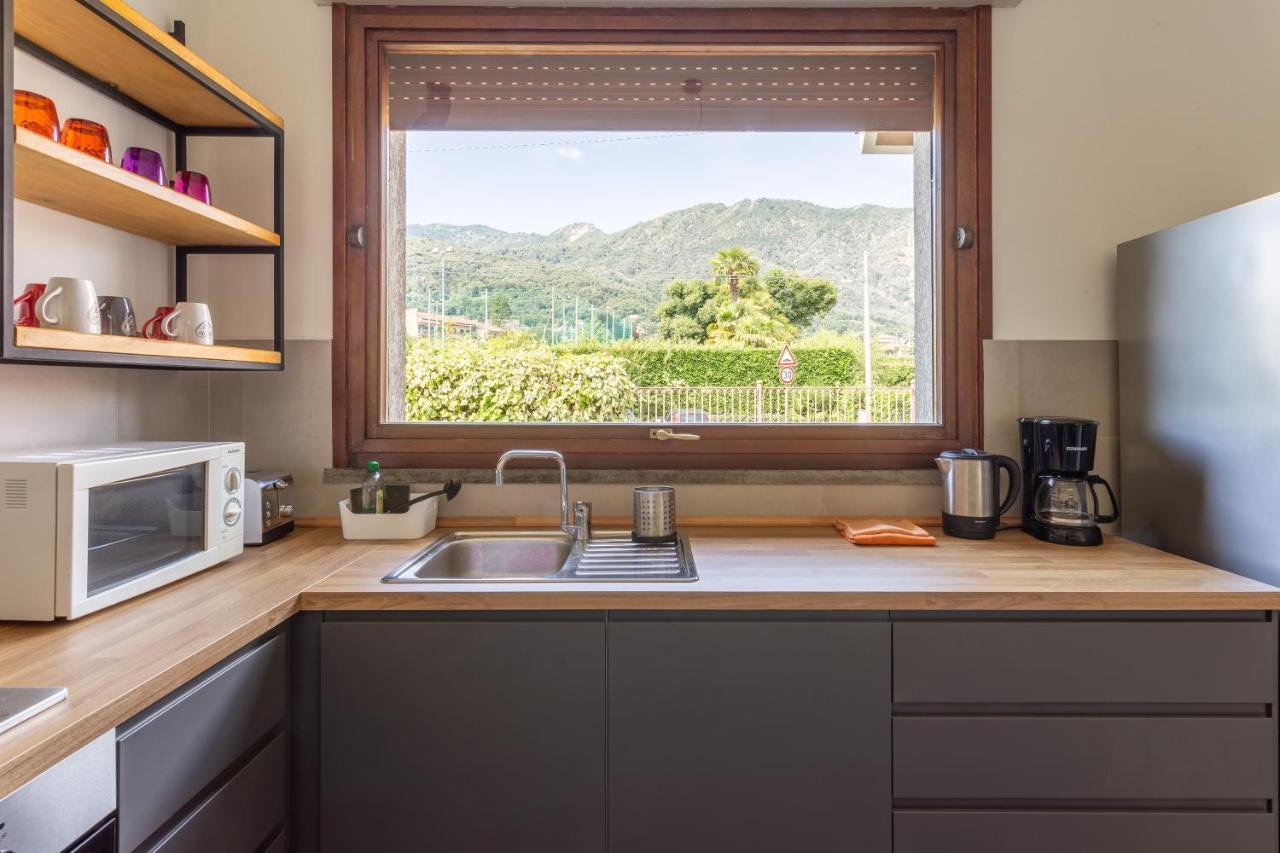 Baveno Beach - Charming Flat With Garden Bagian luar foto